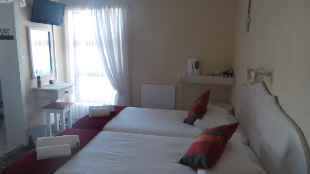 Sir Lambert'S Guesthouse Lambert's Bay Bilik gambar